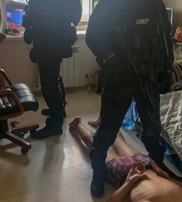 У Києві судитимуть учасників банди, які під виглядом поліцейських катували та грабували людей. ФОТО