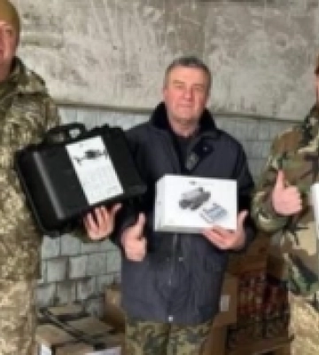 З Дубна військовим в зону бойових дій передали дрони