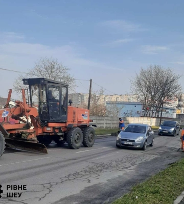 На Рівненщині в останню дорогу провели трьох захисників