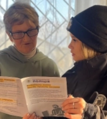 На Миколаївщині у Кривоозерській громаді поліціянти навчали мешканців як протистояти зловмисникам