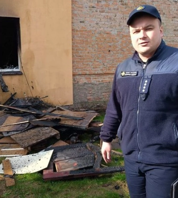 У Луцьку на Потебні загорівся багатоквартирний будинок