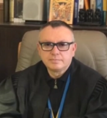Суддю Білгород-Дністровського суда відсторонили від здійснення правосуддя ще на місяць