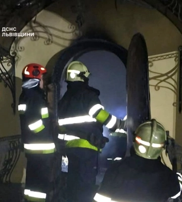 На Львівщині горіла церква: відомі подробиці (ФОТО)