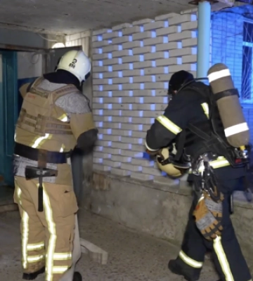 У Сумах рятувальники ліквідували наслідки ворожої атаки