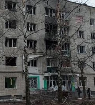 У Сумах будуть міняти склопакети у постраждалих будинках