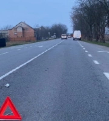 Поблизу Виноградова збили пішохіда на смерть