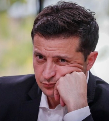 «Без мене вони не сідають»: Зеленський про конфлікт Федорова і Сирського