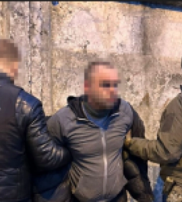 В Одесі затримали чоловіка, якого підозрюють у спробі пограбувати волонтера