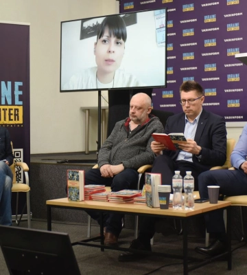 У Києві презентували книгу Євгенії Генової «Кримськотатарські родини»