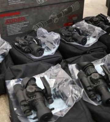 Полтавська громада передала військовим обладнання