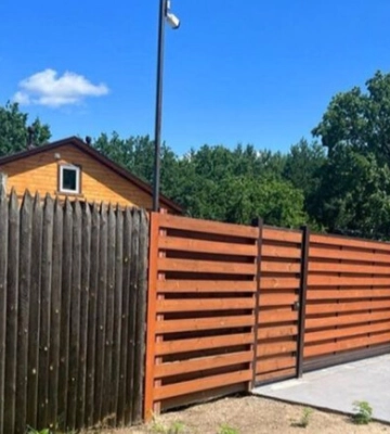 Киянин підробив документи та збудував будинок на території заказника "Жуків острів"