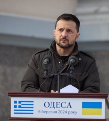 Зброя потрібна тут, щоб рятувати життя людей,  рішення потрібні зараз, — Зеленський у зверненні наприкінці 742-ї доби війни