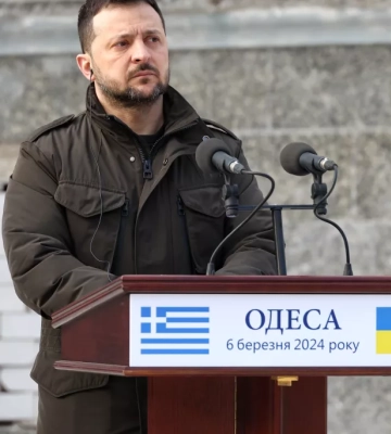 Володимир Зеленський прокоментував російський ракетний удар по Одесі в день свого візиту