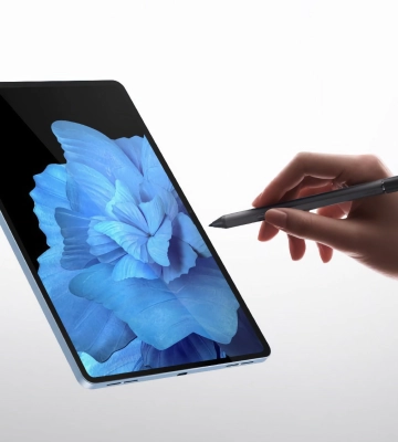 Дисплей на 12.95&quot; з частотою 144 Гц, батарея на 11 500 мАг і чип Dimensity 9300: інсайдер розкрив детальні характеристики vivo Pad 3 Pro