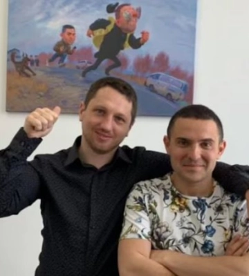 У Криму працює мережа зарядних станцій, виготовлених у Харкові на заводі з орбіти нардепа від партії Зеленського – журналісти
