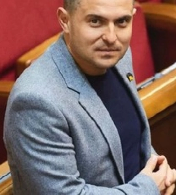 В Крыму заработала сеть зарядных станций, произведенных в Харькове на заводе из орбиты Куницкого - &quot;Схемы&quot;