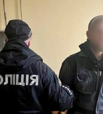 У Рахові затримали раніше судимого наркоторговця – йому загрожує до 10 років увʼязнення