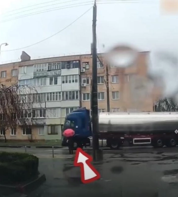 У Рівному ускладнений рух через ДТП