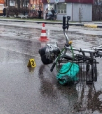 Судитимуть водія, який п'яним у Здолбунові на смерть збив жінку