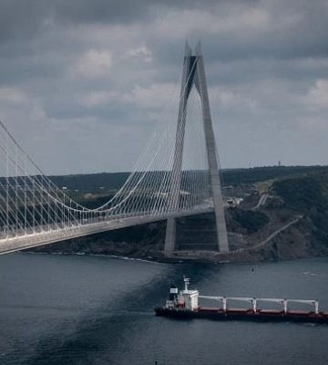 У ВМС розповіли, скільки дронів та ракет випустила РФ по портах Одещини з липня 2023 року