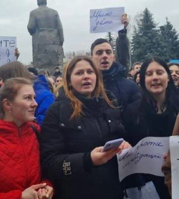 В Житомире студенты протестуют против объединения вузов