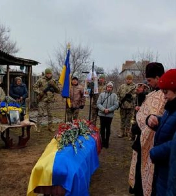 Ровесник Незалежності: на Полтавщині попрощалися із полеглим захисником