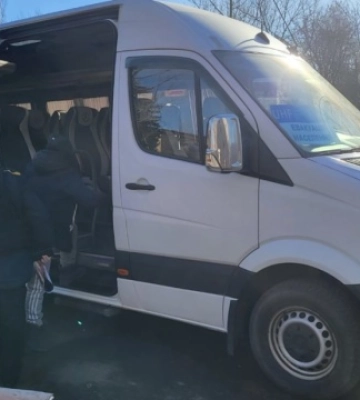У чотирьох населених пунктах Донеччини запроваджено примусову евакуацію дітей - Мінреінтеграції