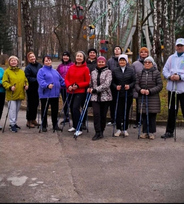 Рівнян запрошують долучатися до Клубу скандинавської ходьби