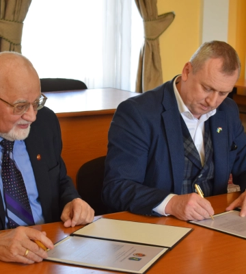 Між Берегівською міськрадою та Київським університетом будівництва та архітектури підписано меморандум про співпрацю