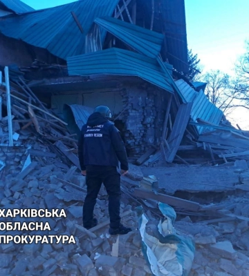Росія вдарила по вокзалу в селищі Великий Бурлук на Харківщині. Загинув чоловік та 6-річна дитина