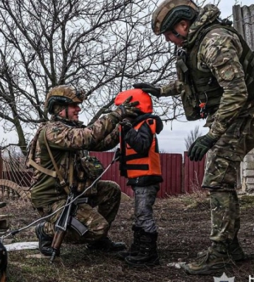У чотирьох населених пунктах Донеччини запроваджено примусову евакуацію дітей - Мінреінтеграції