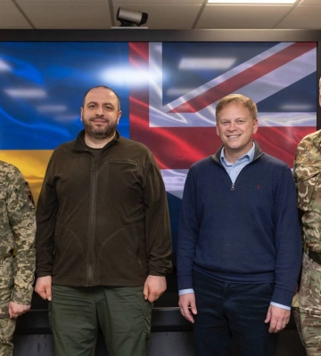 Міністр оборони Британії в Києві, зустрівся із Зеленським