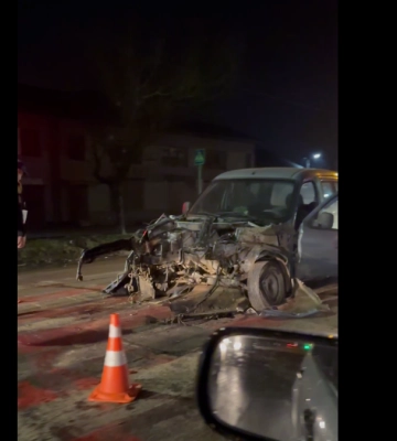 У соцмережах ширяться повідомлення про аварію на Коновальця