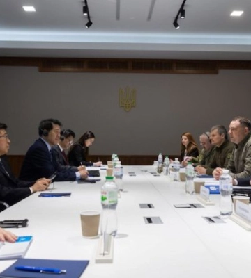 Спецпосланець Китаю відвідав Київ — деталі