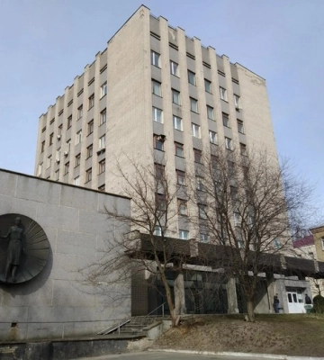 ₴3 млн. збитків під час закупівлі медобладнання – двом посадовцям Інституту отоларингології повідомлено про підозру