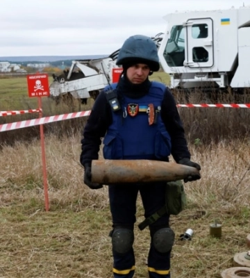 На Херсонщині чоловік підірвався на російському боєприпасі – прокуратура