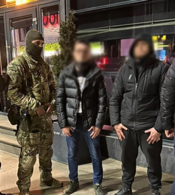 Гучна справа у Кривому Розі:  затримали двох чоловіків, що переправляли військовозобов’язаних через кордон