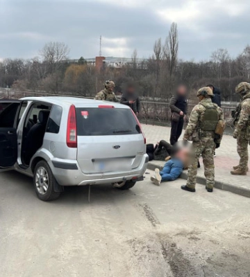 На Сумщине разоблачили незаконную торговлю оружием и боеприпасами