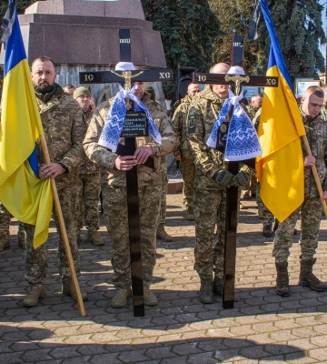 Назавжди на Рівненщину повернулися семеро Героїв-захисників, які загинули в боях за Україну