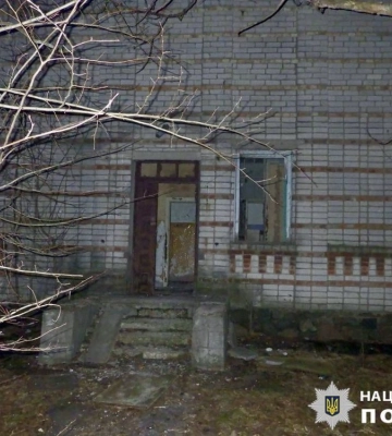 Тело 15-летнего парня нашли в заброшенном здании в селе на Киевщине