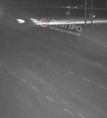 У Дніпрі на Набережній Перемоги перекинувся BMW: водій у комі 