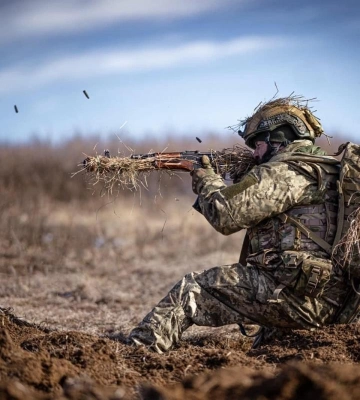 Рух на Часів Яр жодних успіхів окупантам не приносить — про обстановку на Бахмутському напрямку розповів військовий експерт