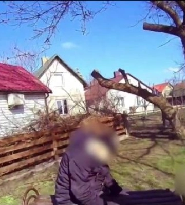 У Радивилові офіцери громади врятували чоловіка, якому стало зле на вулиці (ВІДЕО)