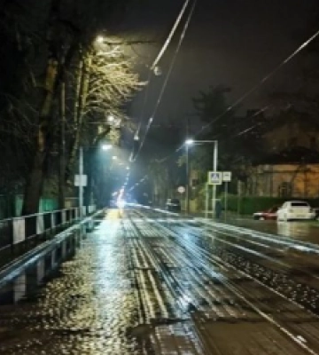 На вулиці Михайла Вербицького у Львові встановили економні LED-лампи