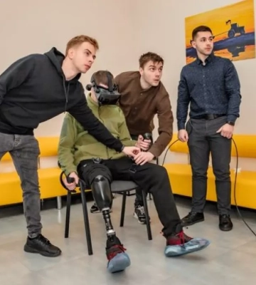 В Україні розробили VR-тренажер для реабілітації, що допомагає людям з ампутаціями боротися з фантомними болями