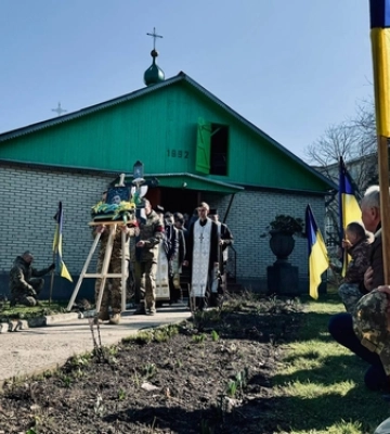 Так і не настала 44 весна: на Волині провели в останню дорогу Героя Олександра Степюка 