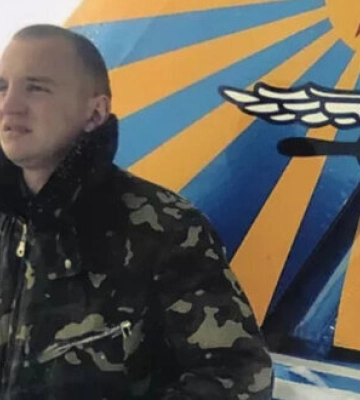 У Франківську попрощаються з пілотом ЗСУ, пластуном Андрієм Ткаченком