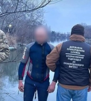 Хотел &quot;магически&quot; сбежать: на границе задержали &quot;Темного лорда&quot; из Гарри Поттера, видео
