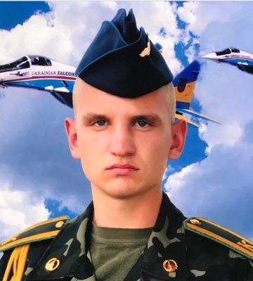 Выполняя боевое задание погиб пилот-истребитель Андрей Ткаченко 