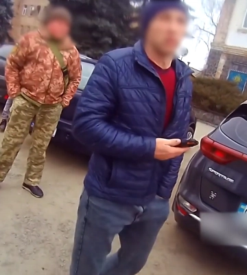 Затримали через два роки: на Черкащині чоловік самовільно покинув місце служби (ВІДЕО)